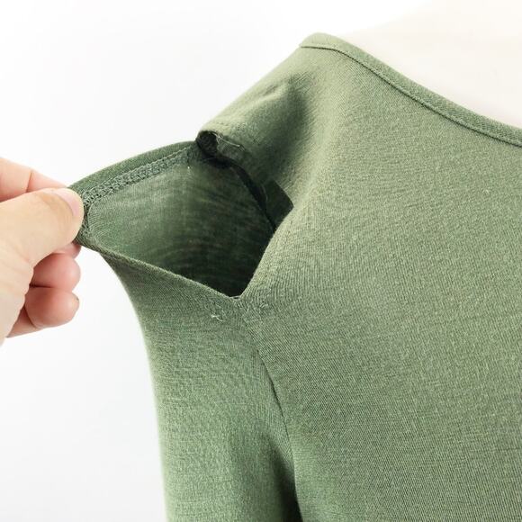 2/$30 The Vanity Room Small NWT Womens Green Cold Shoulder Long Sleeve Dress - Picture 3 of 7